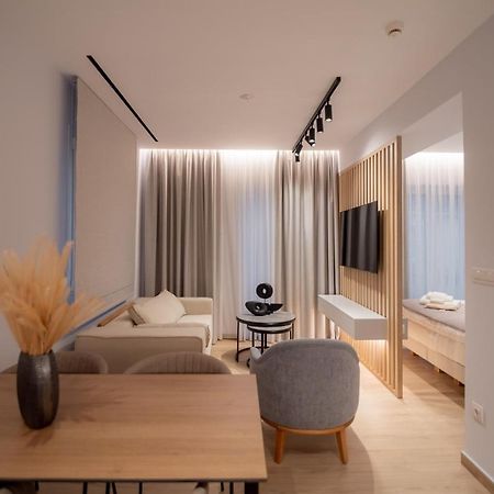 Contessa Bianca Luxury Suites コルフ島 エクステリア 写真