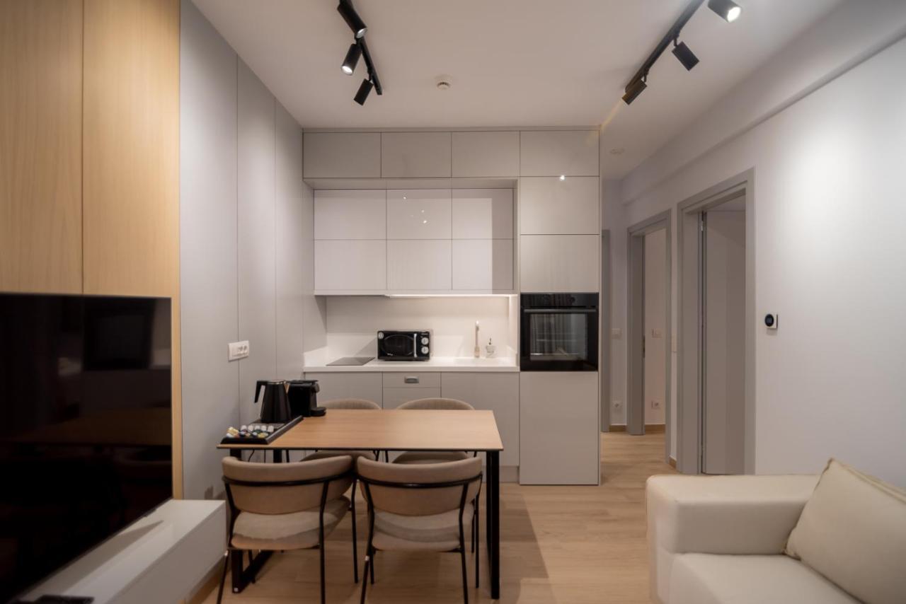 Contessa Bianca Luxury Suites コルフ島 エクステリア 写真