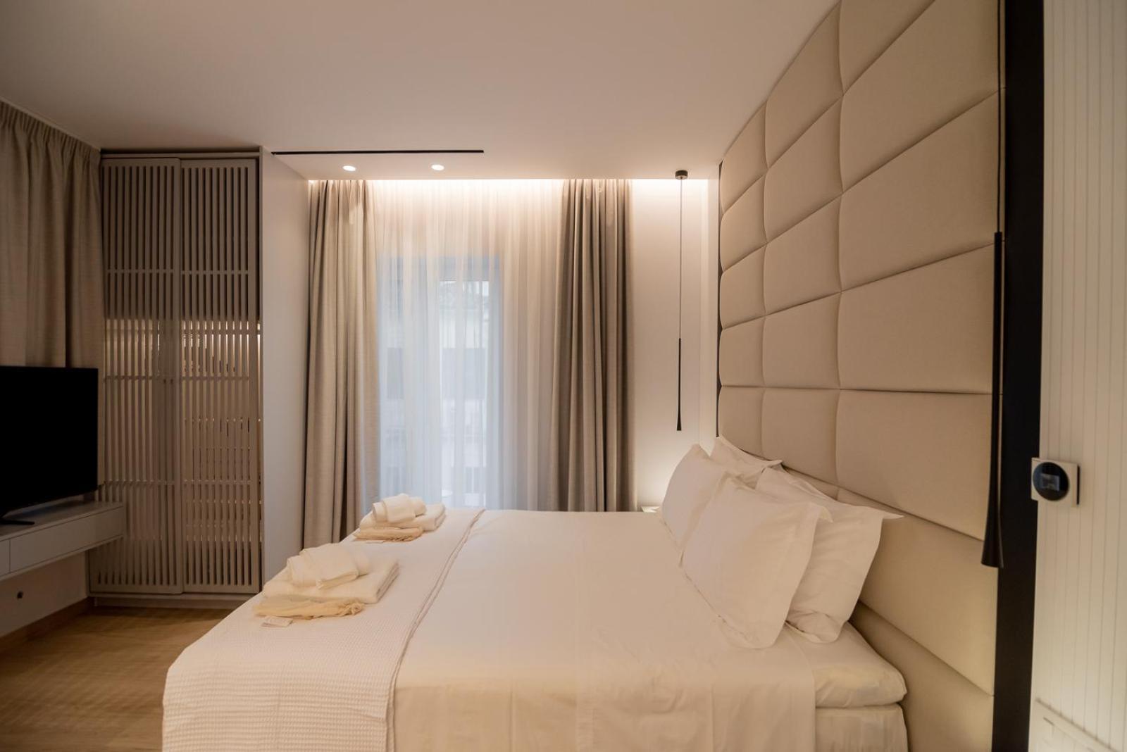 Contessa Bianca Luxury Suites コルフ島 エクステリア 写真